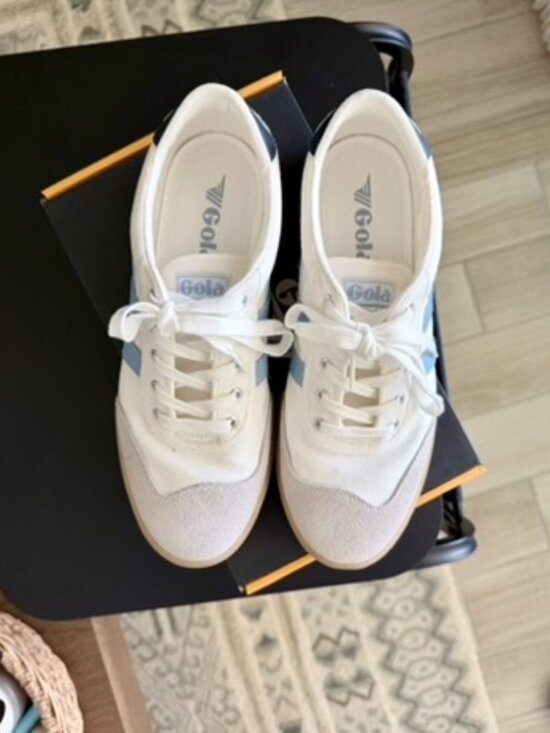 Gola Badminton Sneakers - Picture 6 of 9